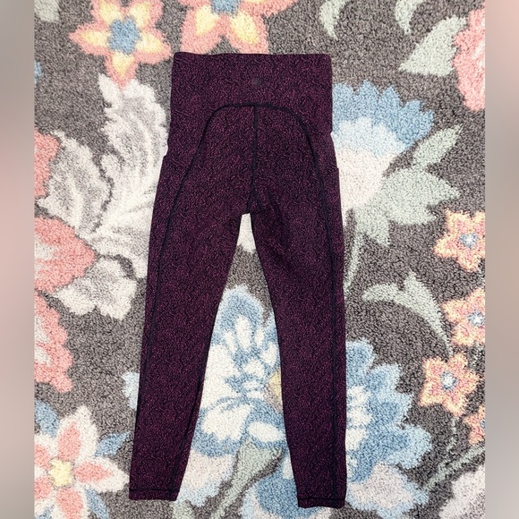 ATHLETA ultimate stash textured tight leggings 7/8 size XXS - Picture 4 of 7